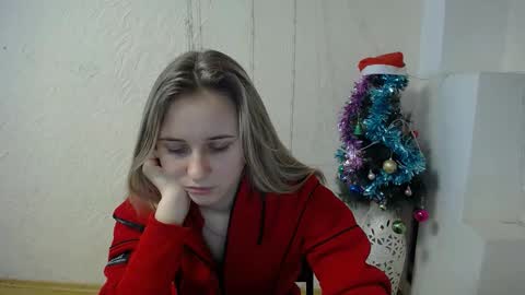 Nica online show from December 17, 10:19 am