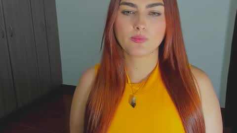 Nina  online show from February 7, 6:24 pm