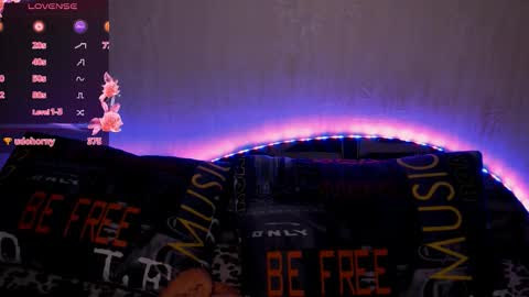 Snapshot of _pando4ka_ chatting on October 21, 5:28 pm pando4ka online show from October 21, 5:28 pm