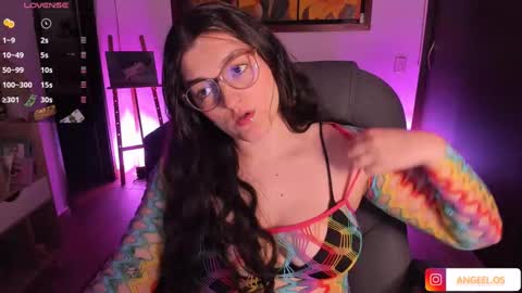 Snapshot of _peach__ chatting on January 26, 1:20 am violeta ig  online show from January 26, 1:20 am