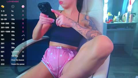 Ilona online show from October 30, 9:11 am