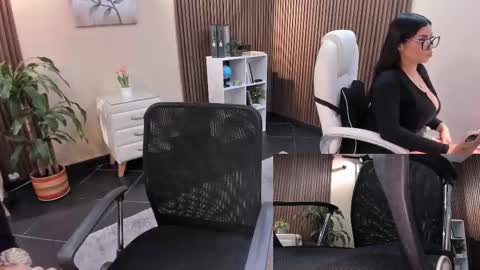 You can tell me Mariana online show from September 15, 7:32 pm