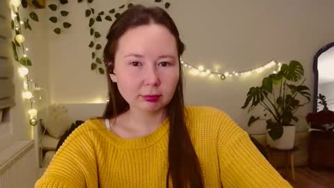 Snapshot of _rosie_cheeks_ chatting on October 14, 5:59 pm See you  online show from October 14, 5:59 pm