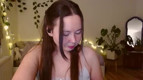 Snapshot of _rosie_cheeks_ chatting on October 29, 7:27 pm See you  online show from October 29, 7:27 pm