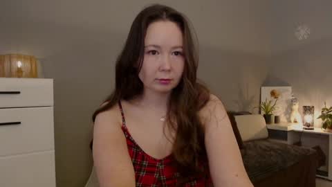 Snapshot of _rosie_cheeks_ chatting on December 10, 5:55 pm See you  online show from December 10, 5:55 pm