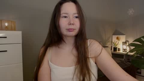 Snapshot of _rosie_cheeks_ chatting on December 5, 7:17 pm See you  online show from December 5, 7:17 pm