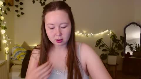 Snapshot of _rosie_cheeks_ chatting on September 28, 5:51 pm See you  online show from September 28, 5:51 pm