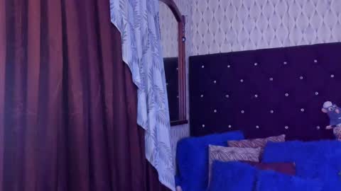 _samantha_sweet_ online show from October 1, 9:03 am