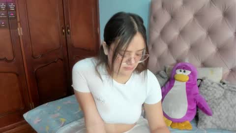 Snapshot of _sarahh_0hh chatting on January 23, 2:17 pm Sarah online show from January 23, 2:17 pm