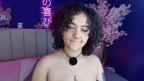 Sara online show from February 26, 5:28 am