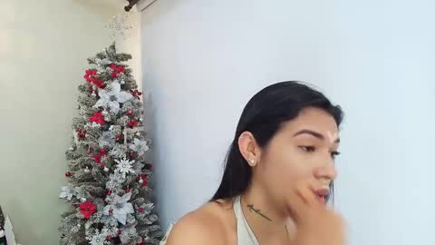 Sassy Girl online show from December 21, 12:42 pm