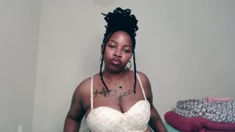 Abbie online show from November 30, 7:07 pm