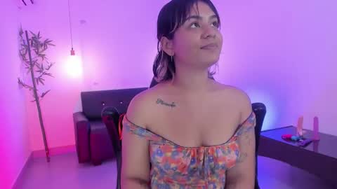 V E N U S online show from December 20, 6:08 am