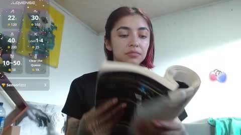 Zoe  online show from October 24, 10:17 pm