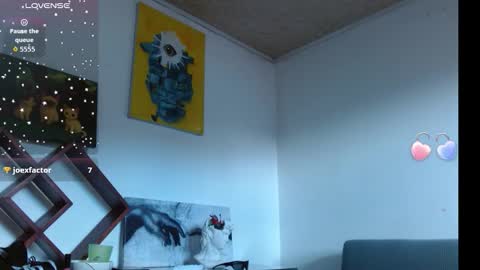 Zoe  online show from January 8, 6:01 pm