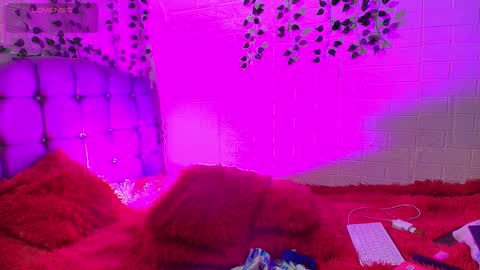 zoe online show from February 17, 4:23 am