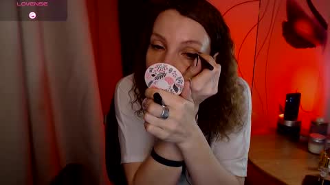 Katie online show from February 8, 5:08 am