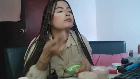 abbie777 online show from November 10, 8:15 pm