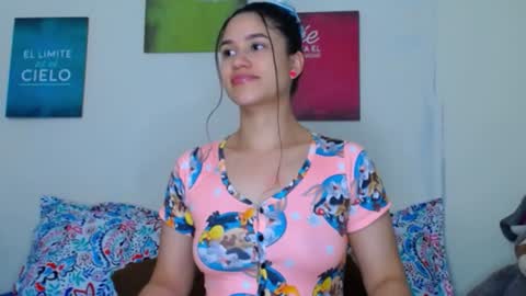 Abbie Hard  --------------- Streaming from 0800 - 0400 UTC-5 online show from December 14, 7:25 pm