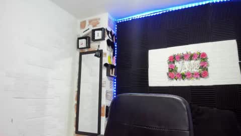 Abby Connie online show from March 12, 3:35 am