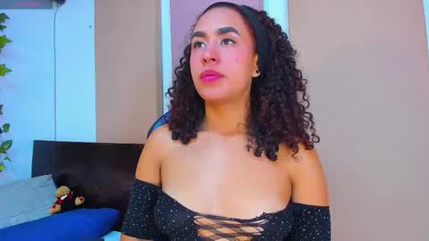 ---Abby--- online show from December 3, 1:19 am