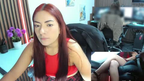 Snapshot of abbystones chatting on February 14, 11:53 am Abby Stones online show from February 14, 11:53 am