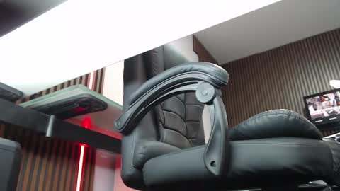 Snapshot of abbystones chatting on February 11, 12:04 pm Abby Stones online show from February 11, 12:04 pm