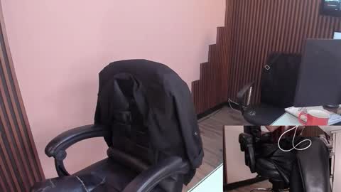 Abby Stones online show from December 15, 1:49 pm