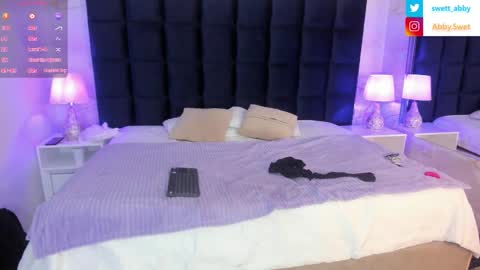 Abigail online show from November 28, 11:57 am