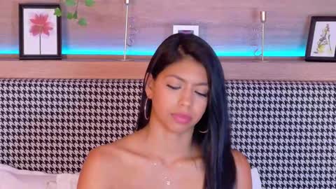 abiehils online show from March 1, 9:59 pm