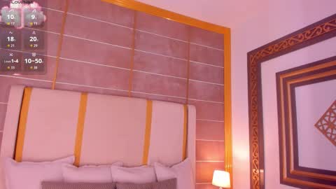    online show from September 22, 11:14 pm