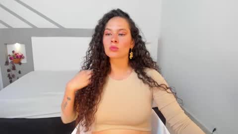 abigailweiss online show from January 27, 4:22 pm