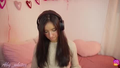   Aby   online show from February 20, 5:28 am