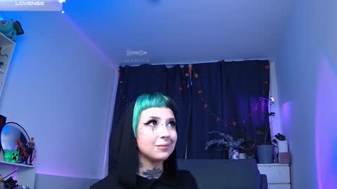 Acid or Iya  vacation November 19 to November 26 online show from December 7, 9:22 pm