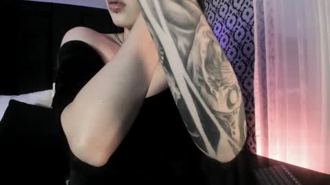 Ade  online show from February 11, 8:21 pm