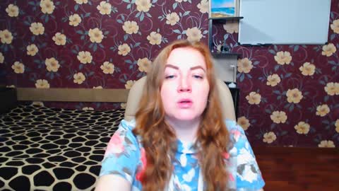 Adel online show from December 13, 9:20 pm