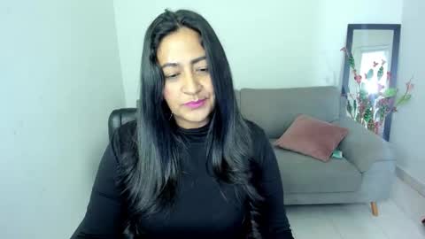 Carolina online show from November 24, 10:28 am