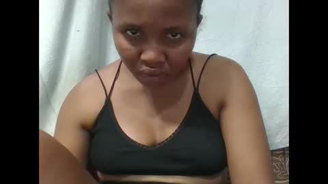 adelealy online show from November 16, 10:59 am