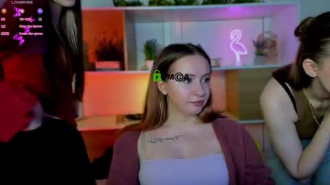 all three for u online show from November 12, 2:26 pm