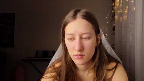 Adell online show from February 26, 10:32 pm