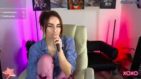 Adriana online show from March 7, 4:44 pm