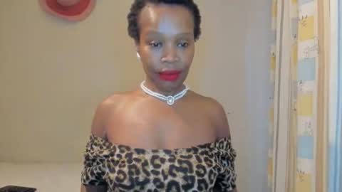 AfricanSquirtQueen online show from January 17, 3:47 am