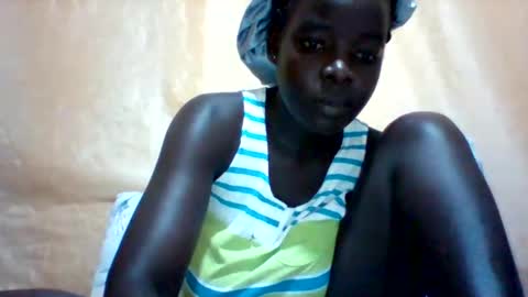 Snapshot of africanbeby1 chatting on September 12, 7:32 pm DIANA AKOTH OGUTU online show from September 12, 7:32 pm