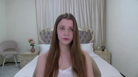 Agata Aisitt online show from October 1, 5:40 pm