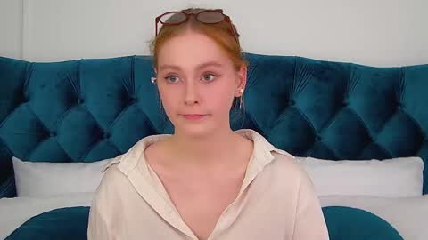 AgataFoxley online show from November 4, 6:13 pm