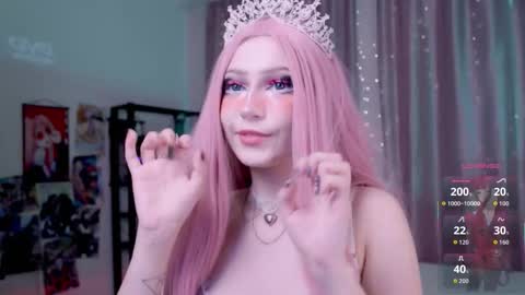 Snapshot of ahegame chatting on October 10, 2:44 pm Coraline online show from October 10, 2:44 pm