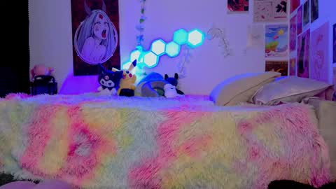 ahri online show from September 11, 4:57 am