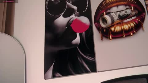 Aida  online show from December 1, 11:25 am