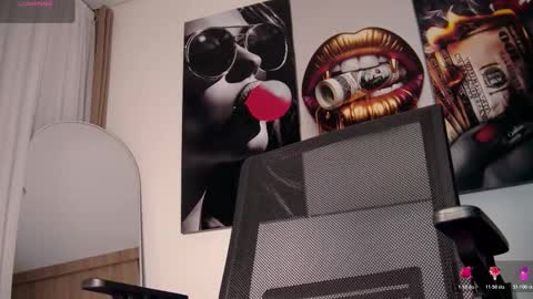 Aida  online show from December 22, 10:07 am