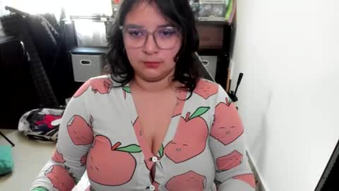 Catalina online show from November 18, 1:01 pm